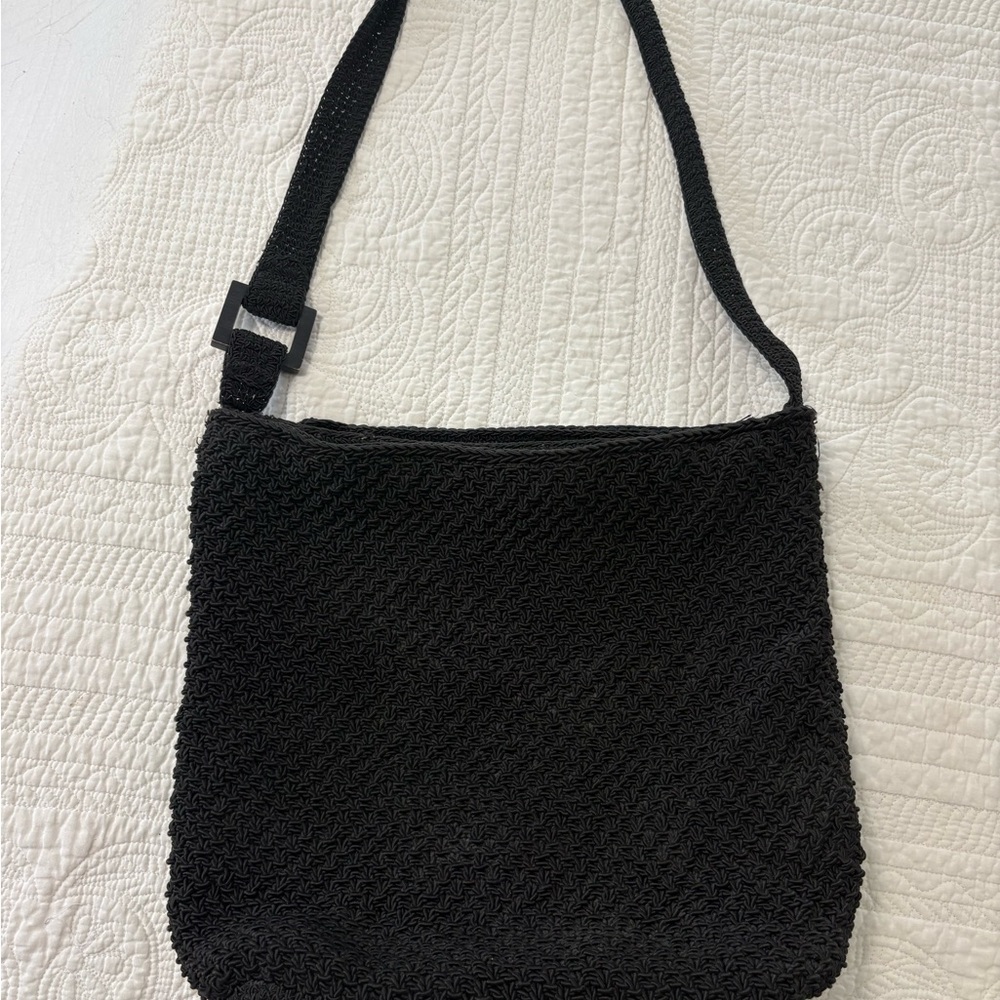 Liz Claiborne Y2K Textured Black Shoulder Bag